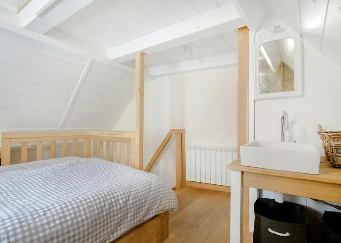 Holiday home House With View In The Heart Of Auvergne Murol