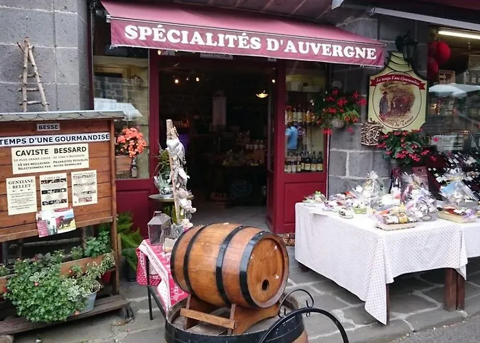 House With View In The Heart Of Auvergne